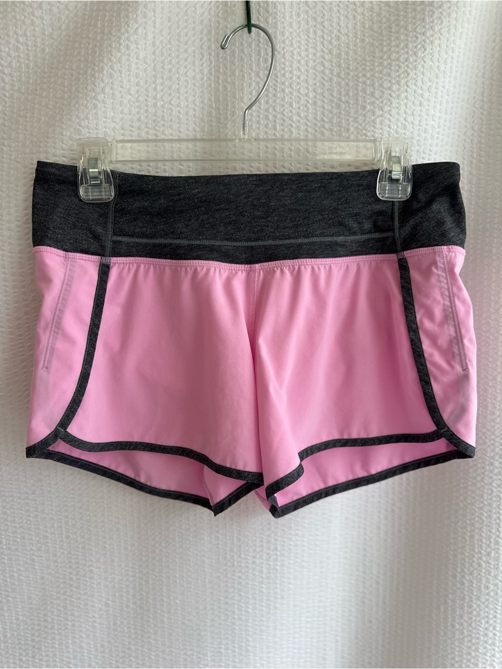 LULULEMON Speed Short 2.5 Vintage Pink Deep Coal Running Shorts Size 6 Rare